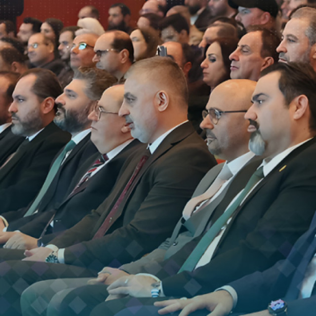 الححومة تشد حزام الإنفاق ..  لماذا والى متى؟؟
