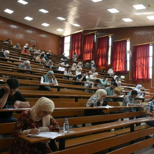 بعد ارتفاع أسعار أقساط الجامعات الخاصة... وزارة التعليم العالي تدرس ضبط الأسعار