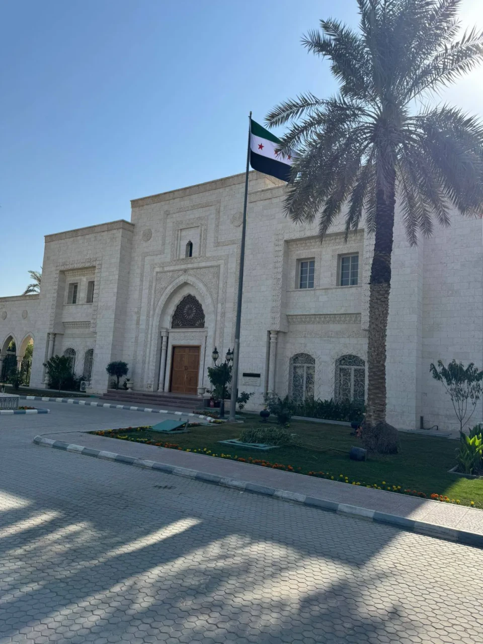 السفارة السورية تنعي مواطنة سورية توفيت في الرياض 