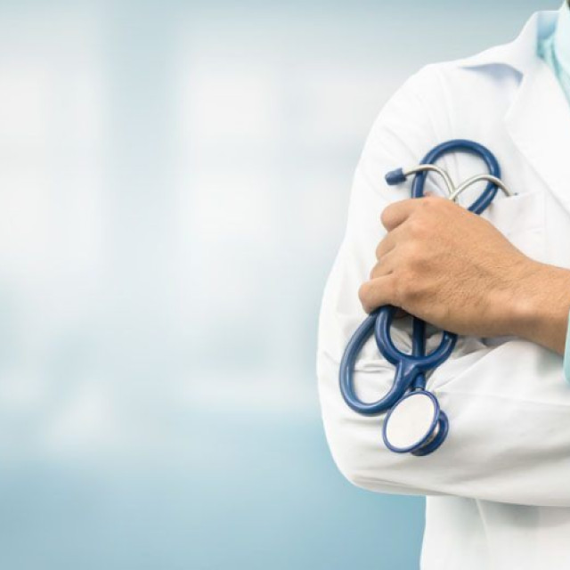 نقابة الأطباء تمنع الاطباء والمراكز الصحية من تقديم دعاية او إعلانات تخص المعاينات