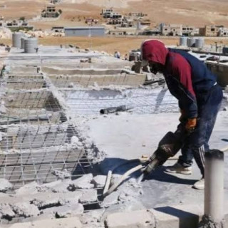 وفــاة عامــل ســوري وإصابــة آخــر بجــروح خطيــرة إثــر سقــوط كتلــة رخــامية فــي تركيــا